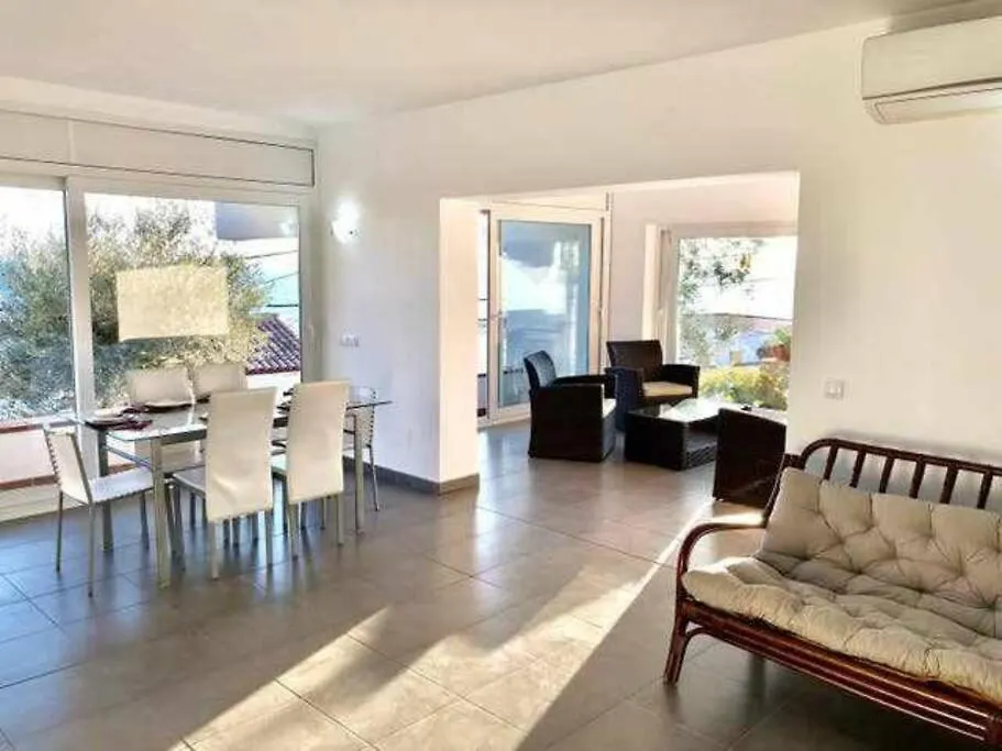 Апартаменты Amplio Apartamento Con Jardin En Almadrava Росас
