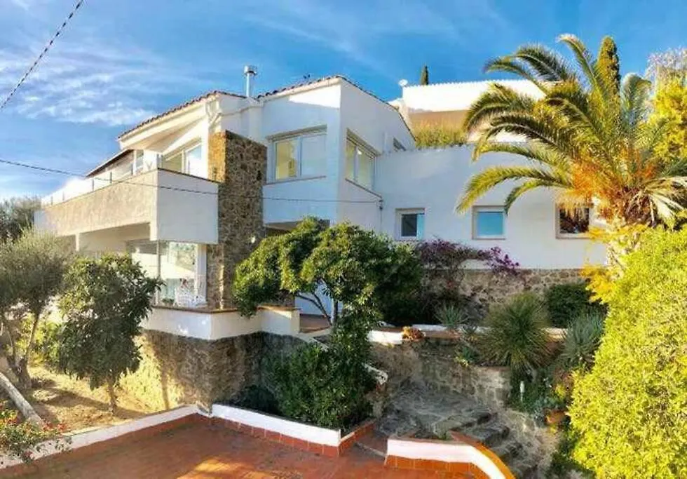 Amplio Apartamento Con Jardin En Almadrava location